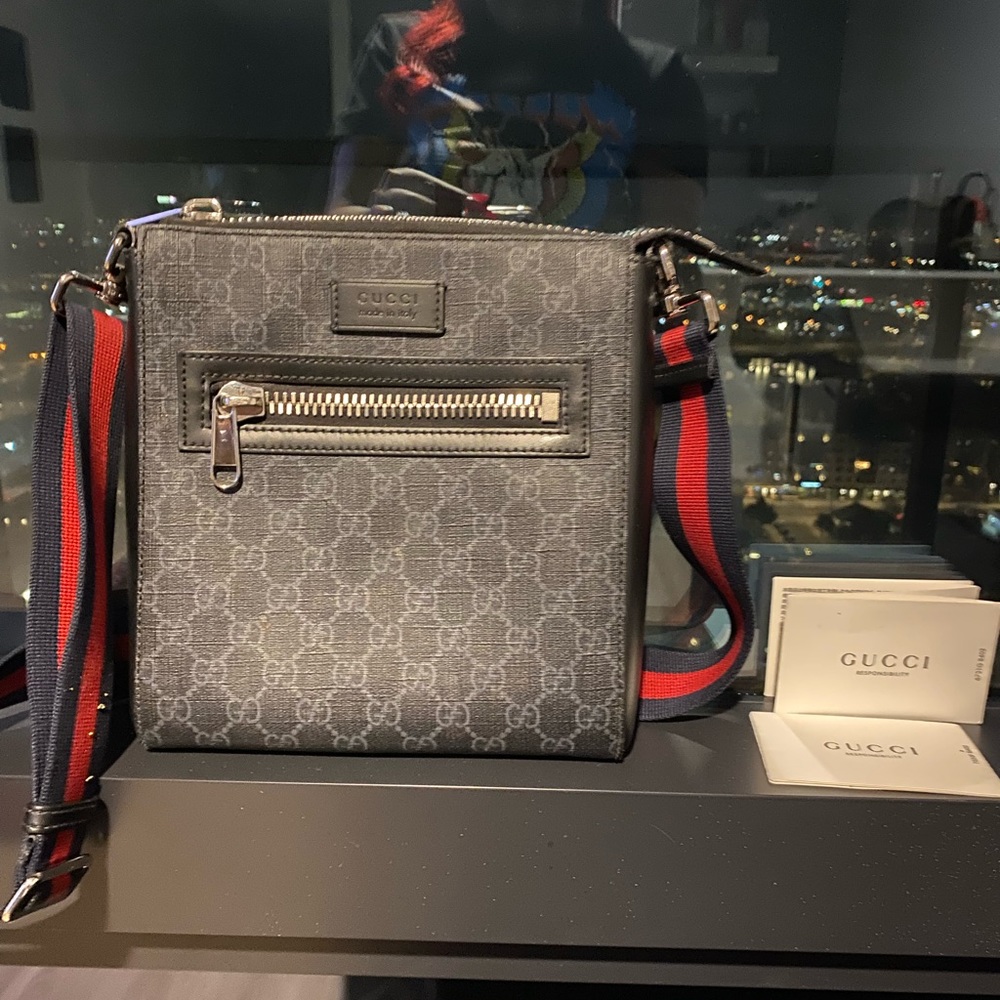 Gucci GG Black Messenger Bag